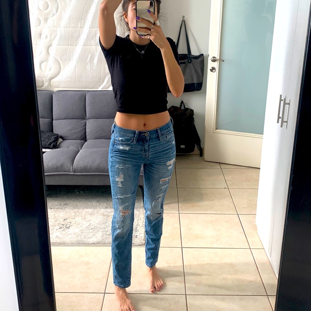 Abercrombie & Fitch blue white boyfriend jeans size 2. Mid rise holes. Denim